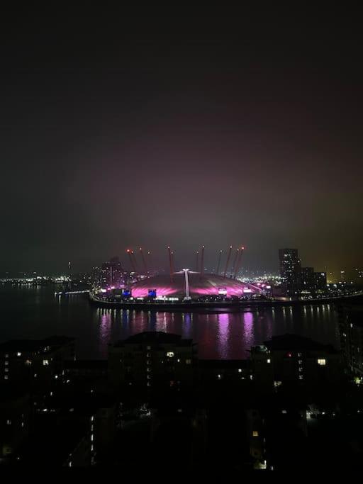 London Skylineviews 2 Bed 2 Bath Flat Near Canary Wharf, O2 & Excel Extérieur photo
