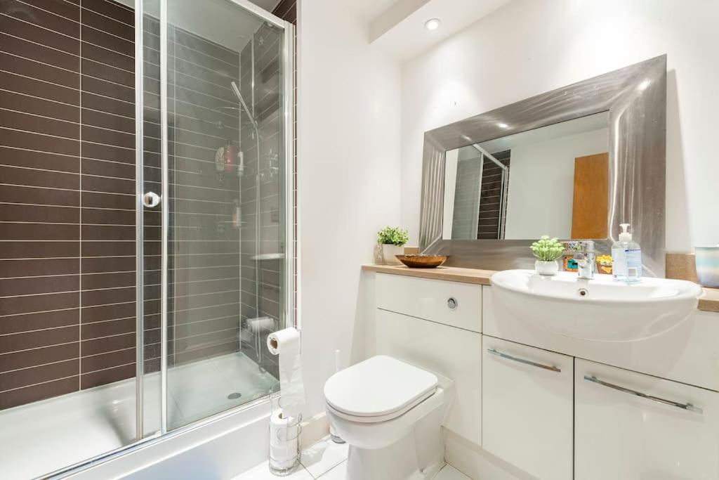 London Skylineviews 2 Bed 2 Bath Flat Near Canary Wharf, O2 & Excel Extérieur photo