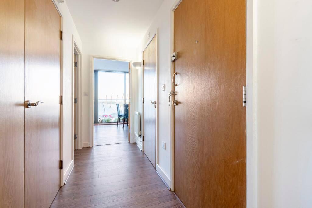 London Skylineviews 2 Bed 2 Bath Flat Near Canary Wharf, O2 & Excel Extérieur photo