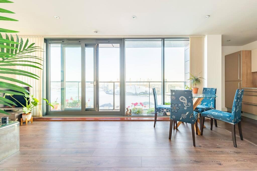 London Skylineviews 2 Bed 2 Bath Flat Near Canary Wharf, O2 & Excel Extérieur photo